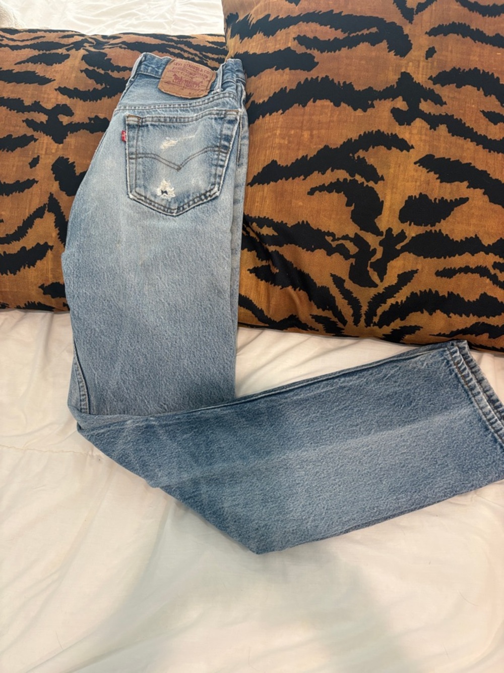 Levi's Light Blue Straight Jeans with Red Tab
